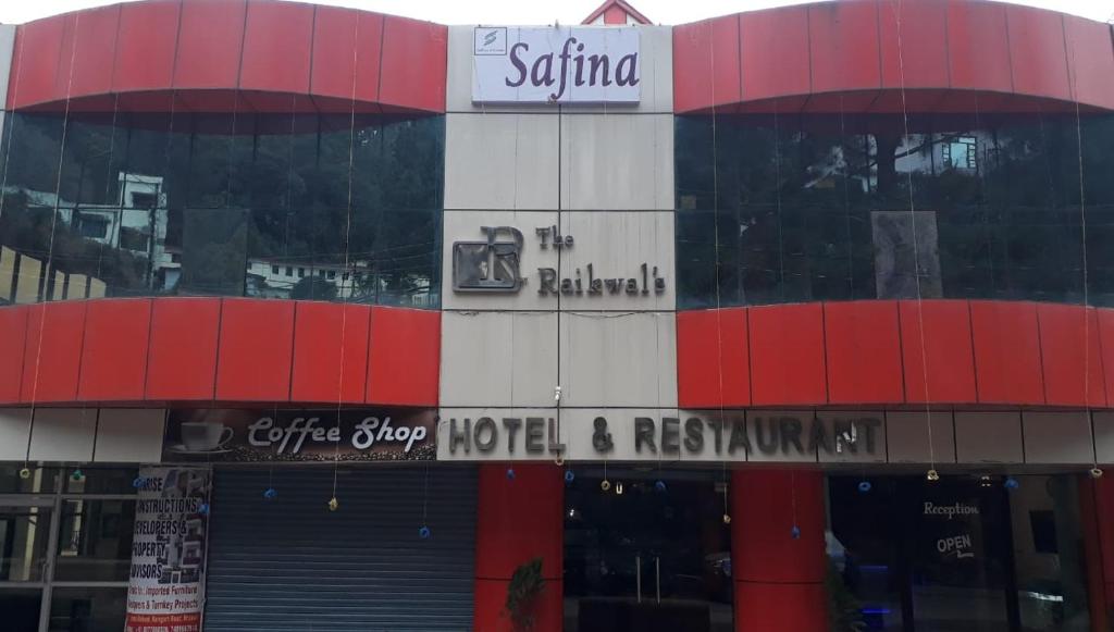 SAFINA The Raikwal's Hotel photo