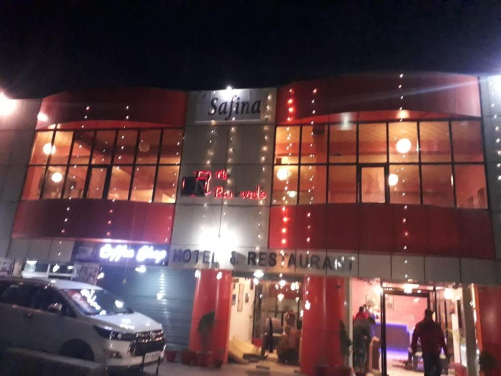 SAFINA The Raikwal's Hotel photo