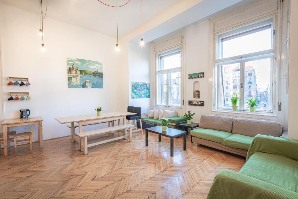 Spicy Hostel — Hotel in Budapest