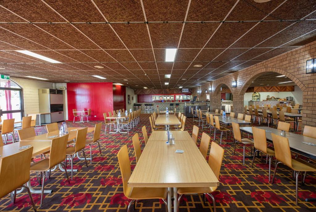Leichhardt Hotel Motel Cloncurry photo