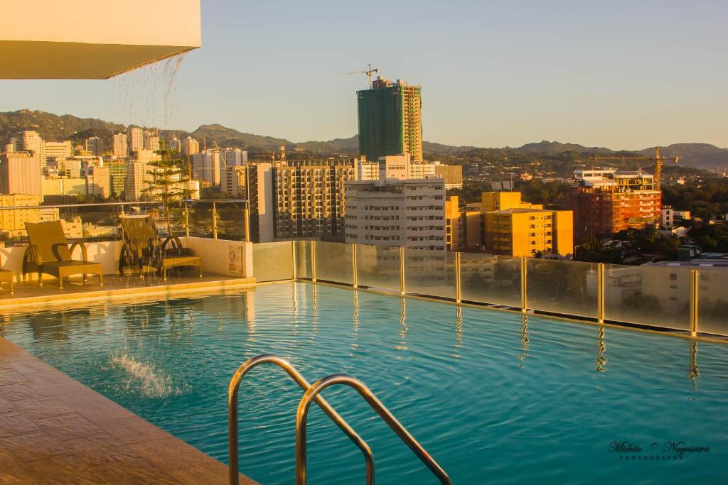 Mabolo Garden A4 near ayala mall free gym POOL — Hotel in Cebu