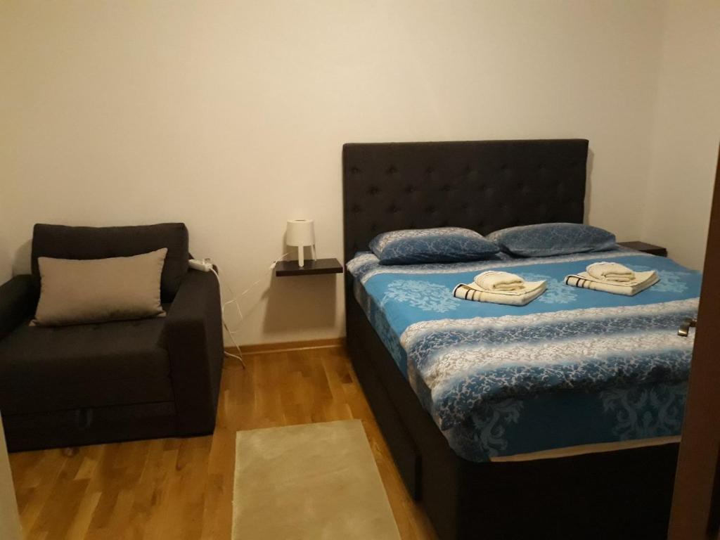 Dvori Apartments - 4