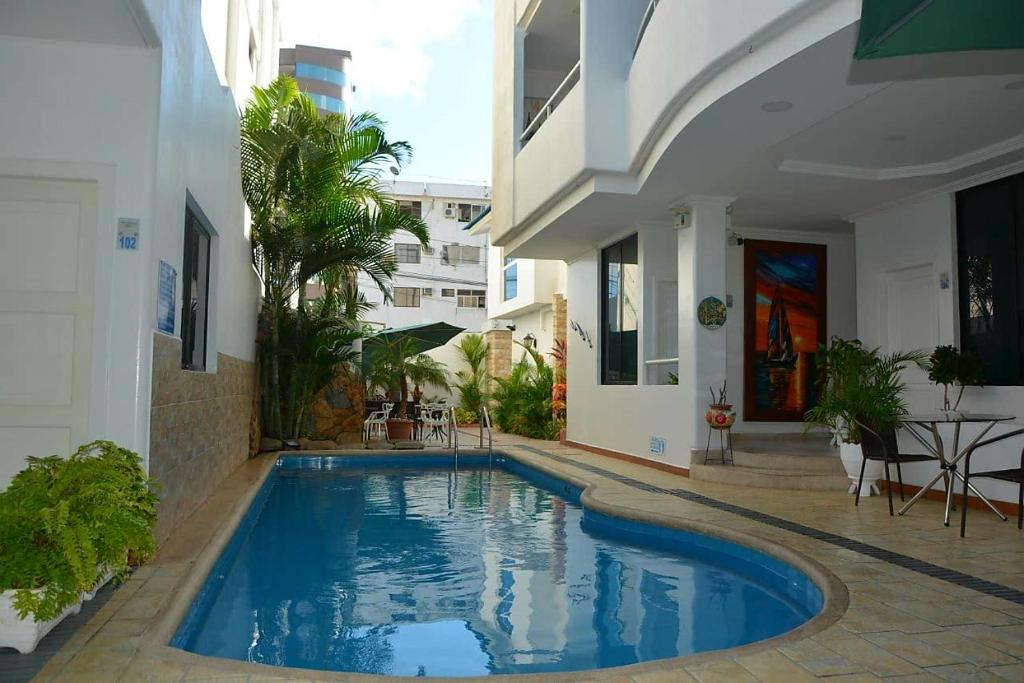 Hotel Casablanca Salinas photo