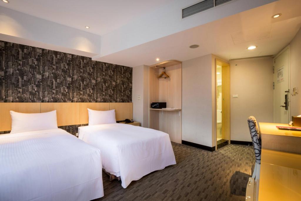 Taipei Hotel B room