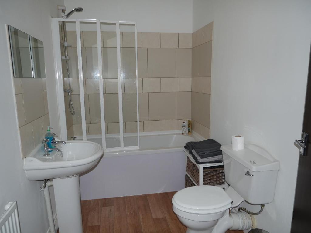 Cosy two bedroom apartment photo