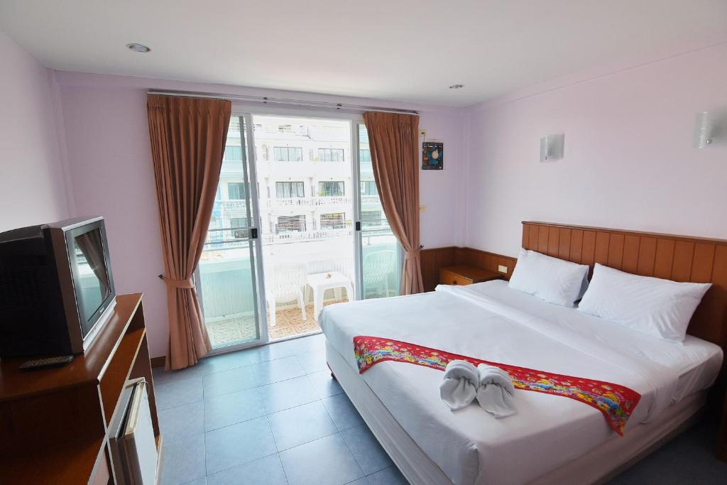 Cha-Am Fish Star Hotel