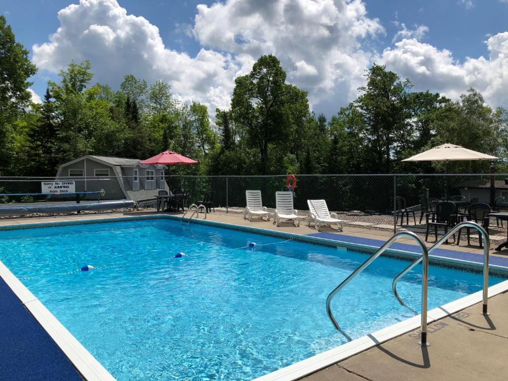 Lakeview Motel photo
