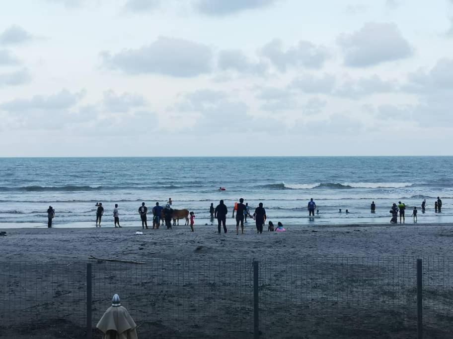 NRA @TimurBay Seafront Residence photo