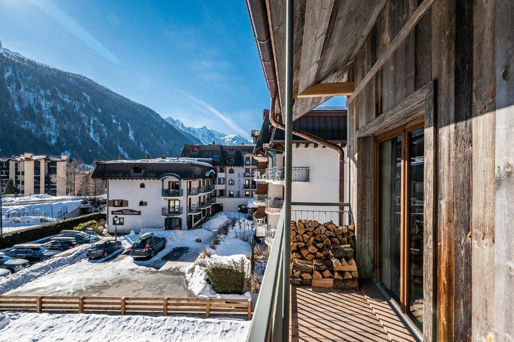 Le Globe Argentière Chamonix - by EMERALD STAY - 3