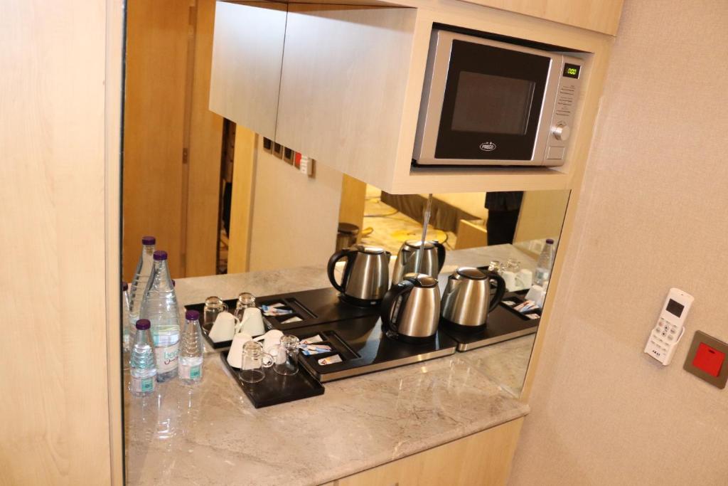 فندق مشارف العالم للشقق المخدومة Msharef AL Alam Serviced Apartments photo