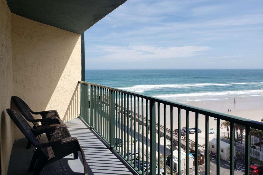 Sunglow Resort Condo Unit #806, Daytona Beach Shores