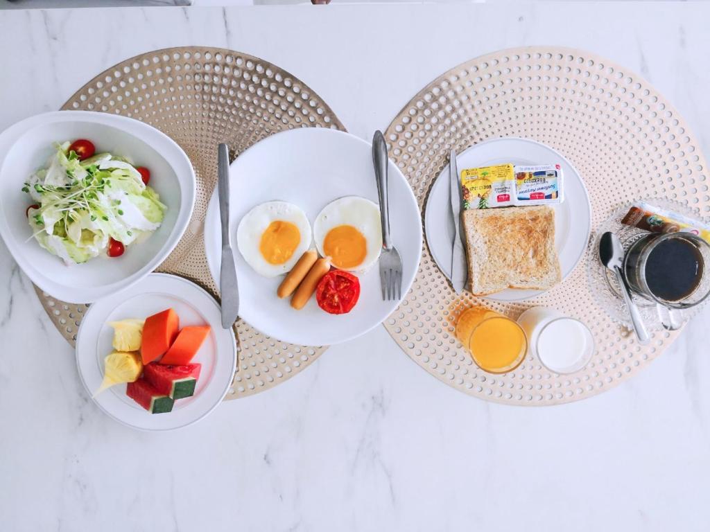 อาหารและเครื่องดื่ม