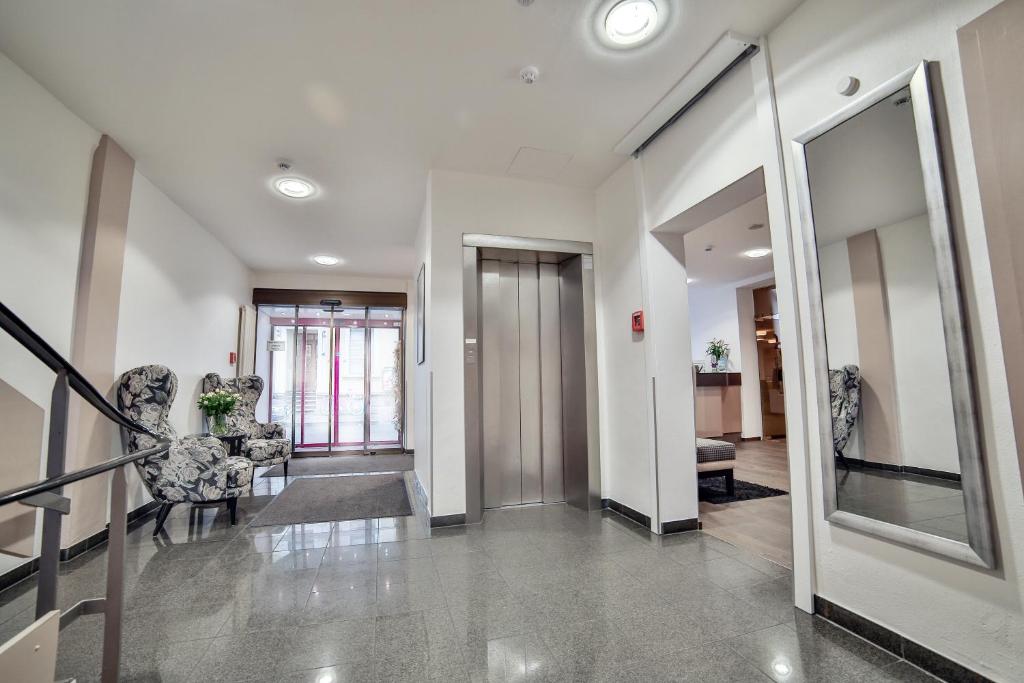 City Partner Hotel Berliner Hof photo