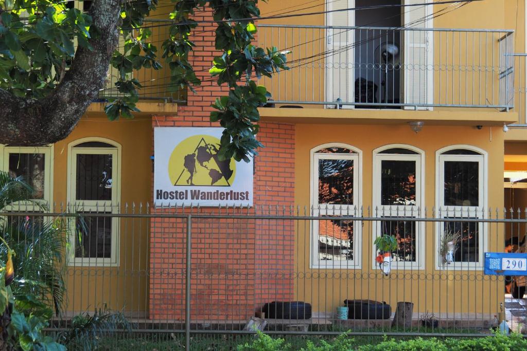 Hostel Wanderlust — Hotel in Foz Do Iguacu