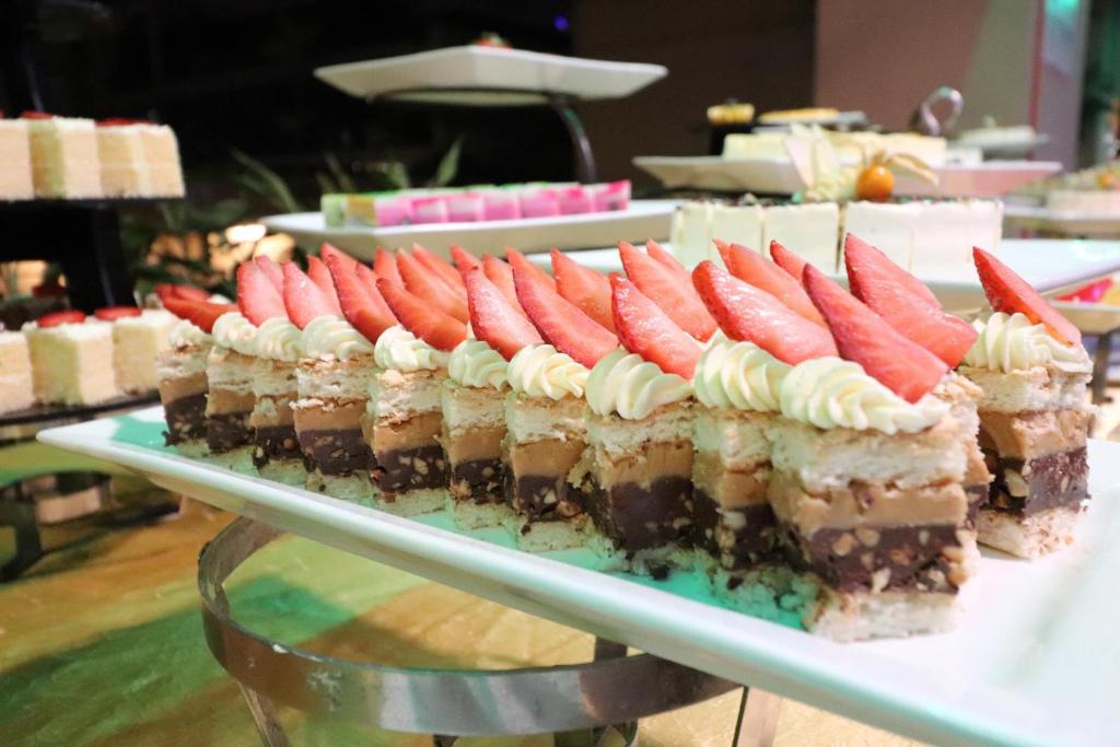 อาหารและเครื่องดื่ม