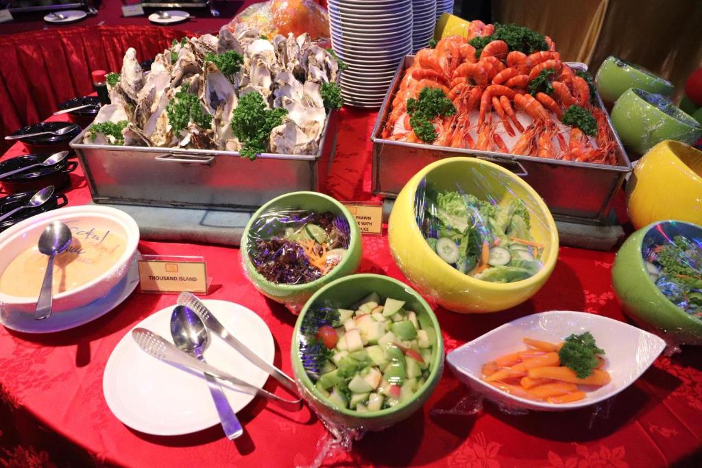 อาหารและเครื่องดื่ม