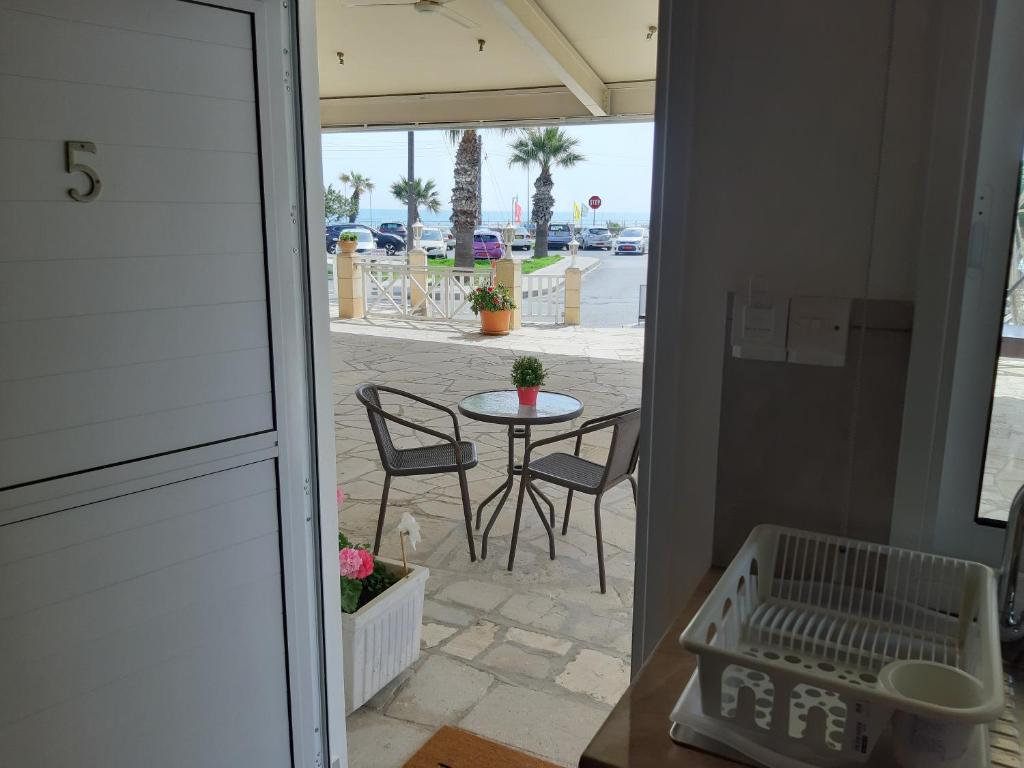 ZORBAS Sea View No 5 photo