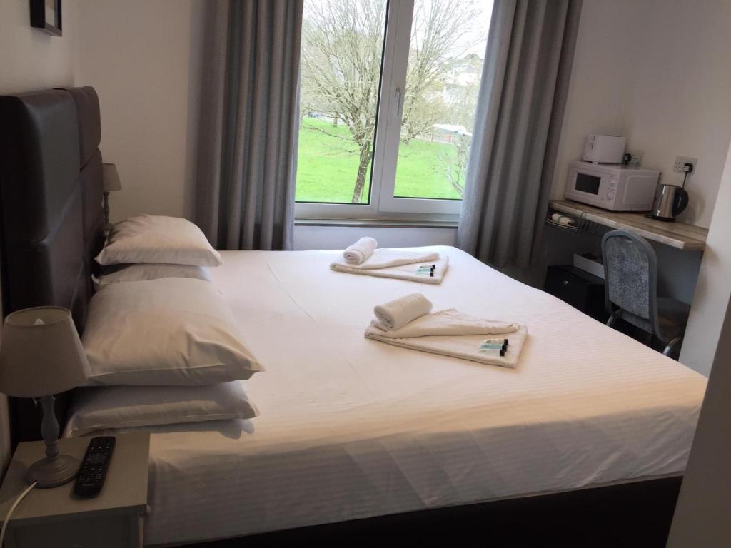 The Lake House — Hotel in Torquay