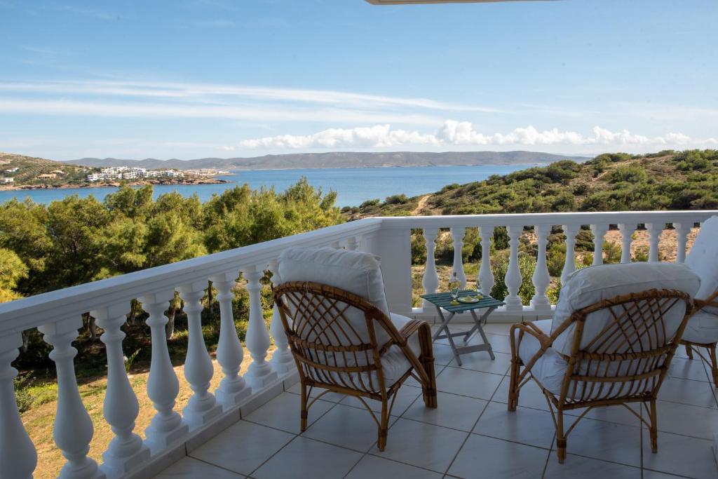 Sounio Golden View Villas photo