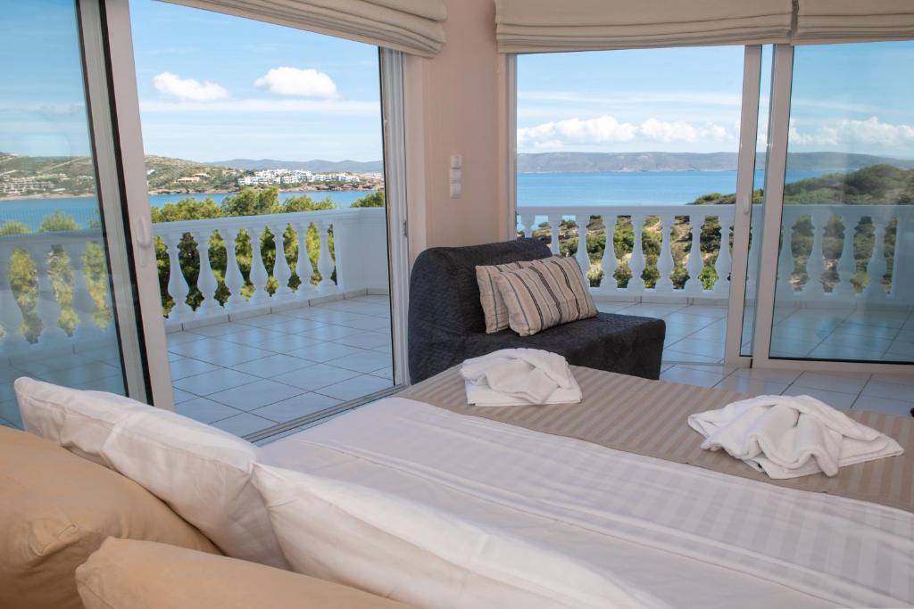 Sounio Golden View Villas — Hotel in Sounion