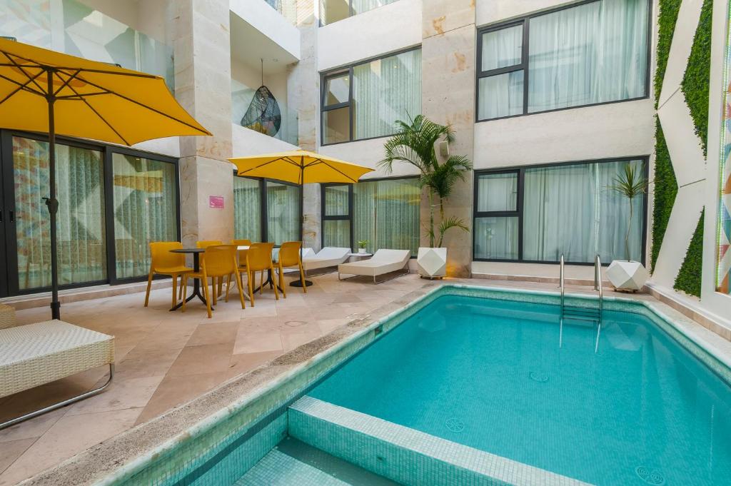 FCH Hotel Providencia photo