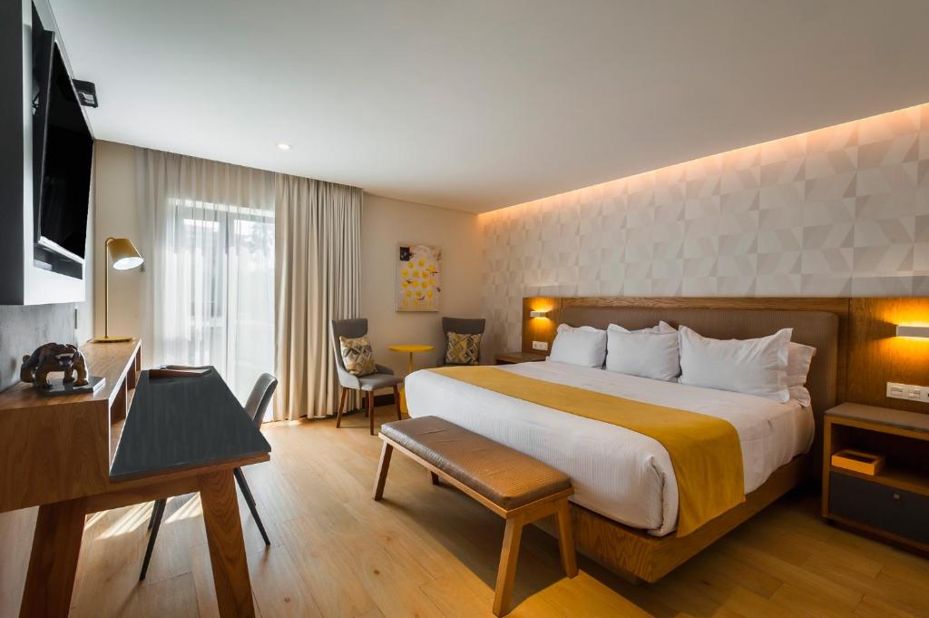 FCH Hotel Providencia - Consulado - 2
