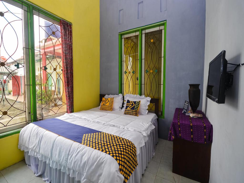 Guestroom, SPOT ON 2488 Villa Tirta Melati Syariah in Ciamis