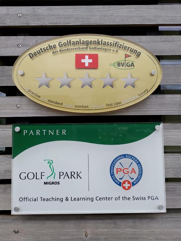 ゴルフコース（敷地内）