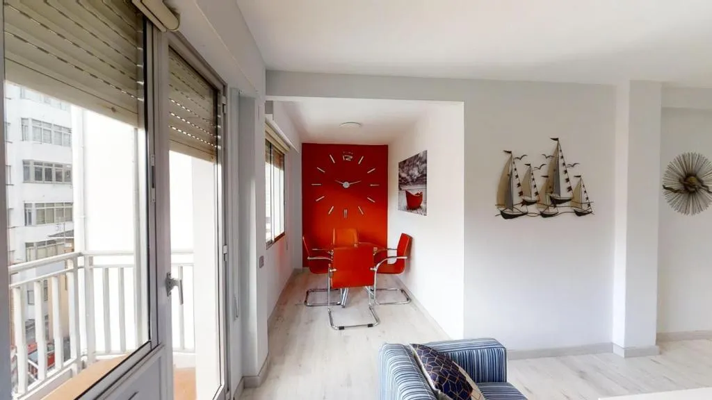 Apartamentos Design Pinemar，位于卡瓦尼亚斯的酒店
