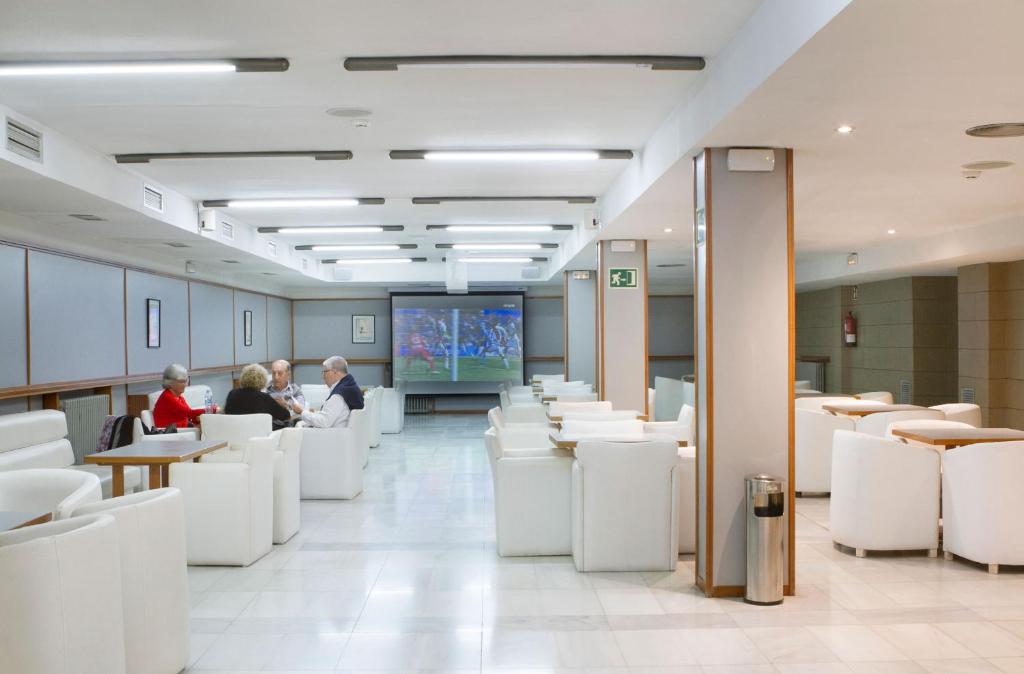 Hotel Garbi Park & AquaSplash — Lloret de Mar, Catalonia