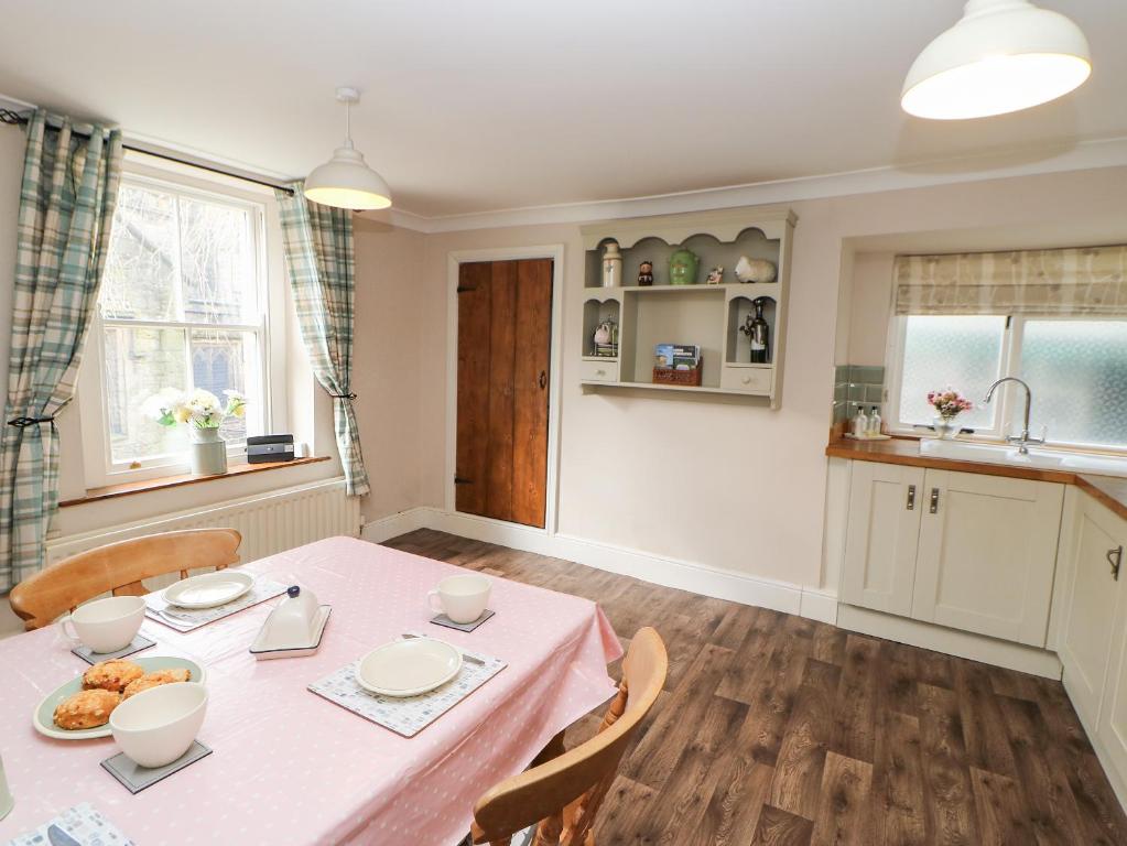 Church Cottage, Barnard Castle photo 3