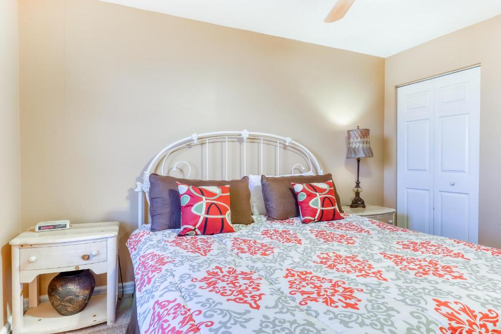 One Bedroom Apartment