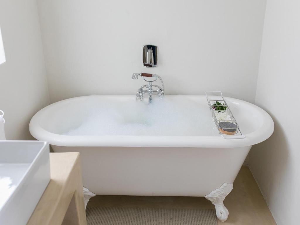 401 Rozendal Cottages photo