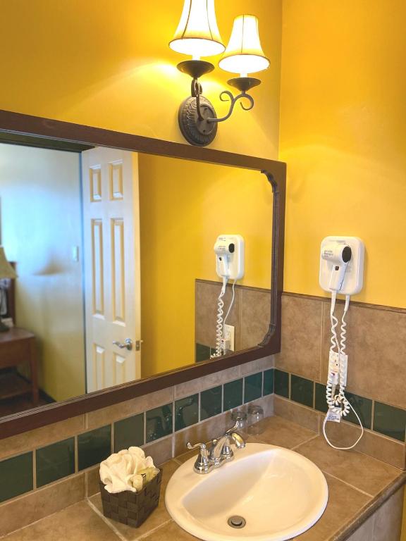 Best Northern Motel and Restaurant photo