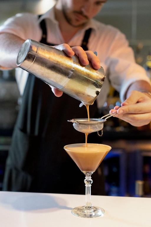 อาหารและเครื่องดื่ม