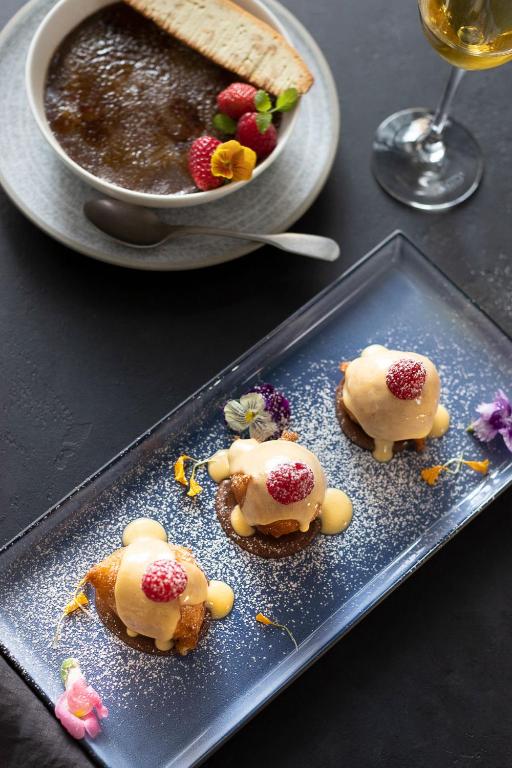 อาหารและเครื่องดื่ม