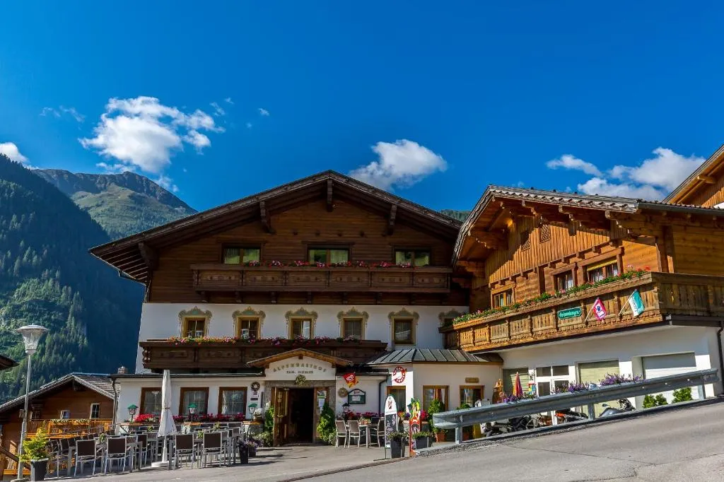 Alpengasthof Pichler, hotel in Sankt Veit in Defereggen