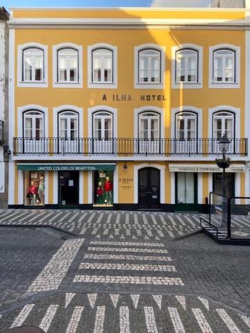Hotel Ilha — Hotel in Angra Do Heroismo