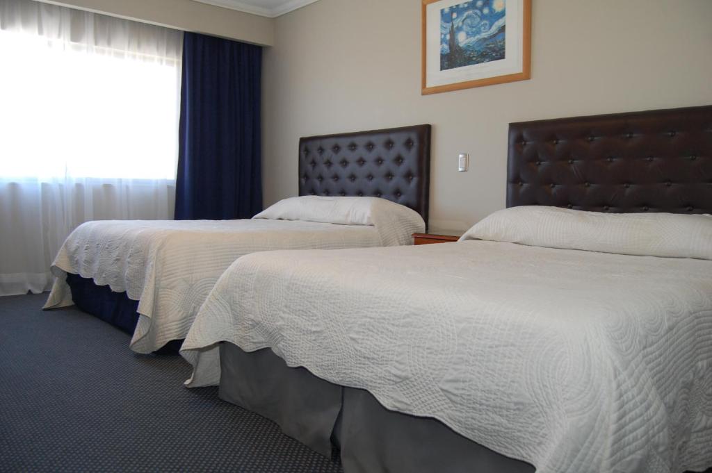 Hotel Econohotel photo