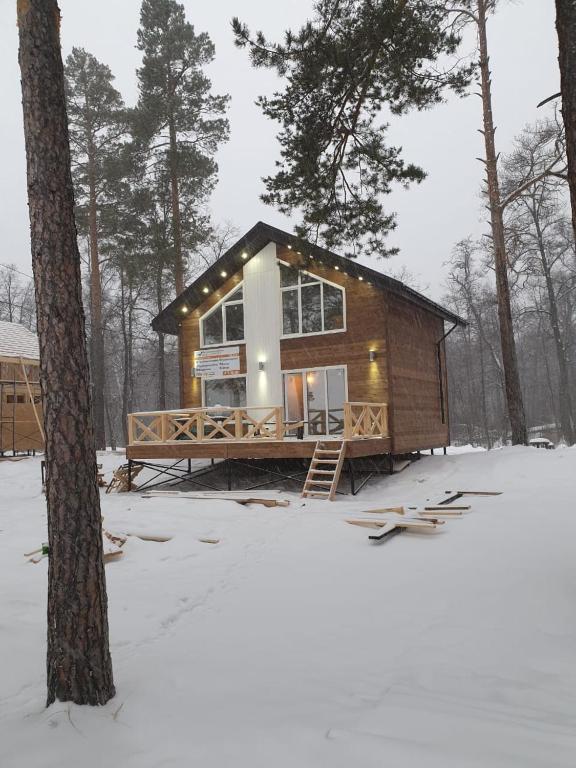 Дом у озера тургояк. Снять домик на тургояке на сутки. Тургояк снять домик на берегу. Фонград тургояк. Озеро тургояк снять домик.