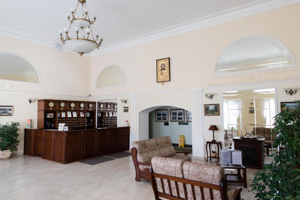The Old Lavry Hotel photo
