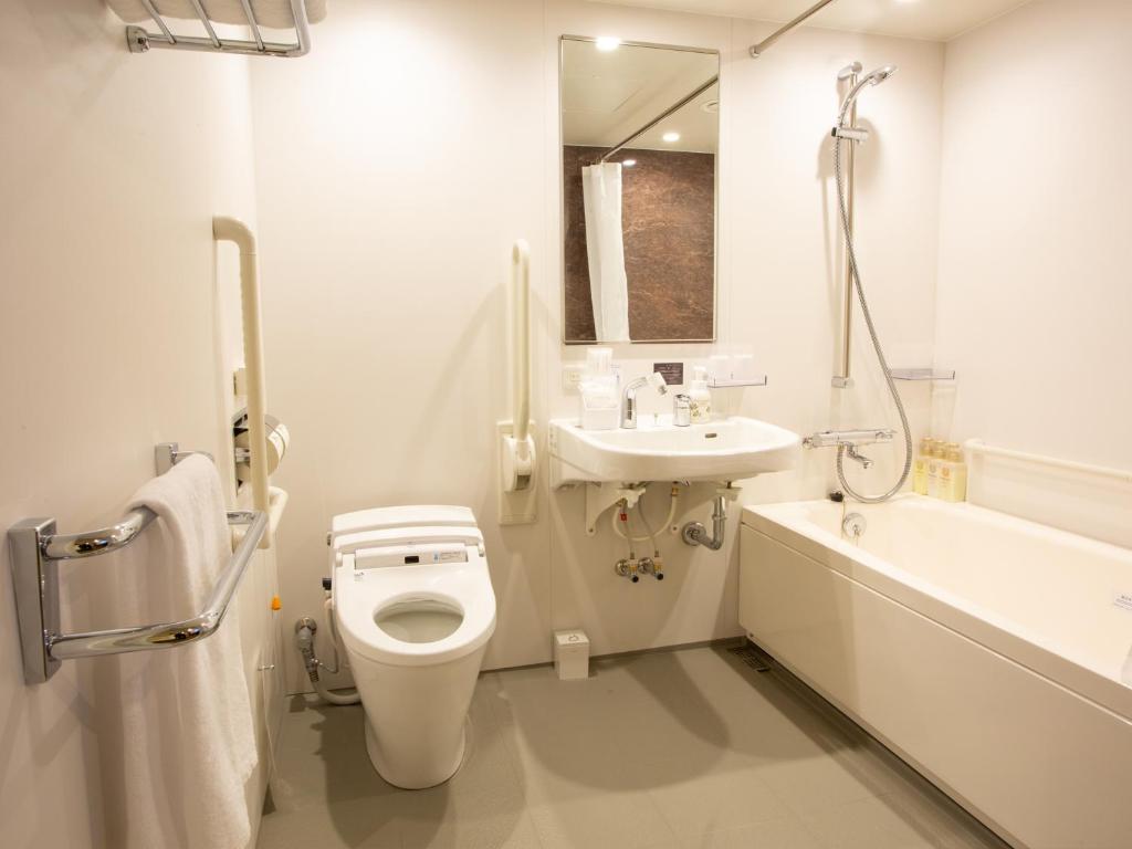 Kuretake Inn Ogaki Ekimae photo