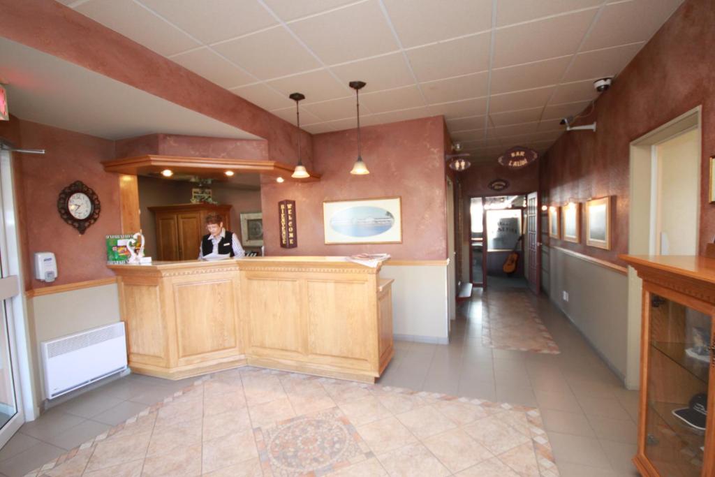 Motel Grand-Pre Inc photo