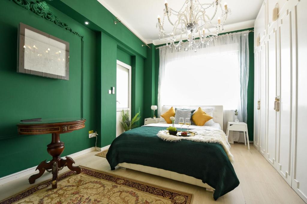 Rooftop BEST VIEW in Bucharest - Baroque Apt. photo