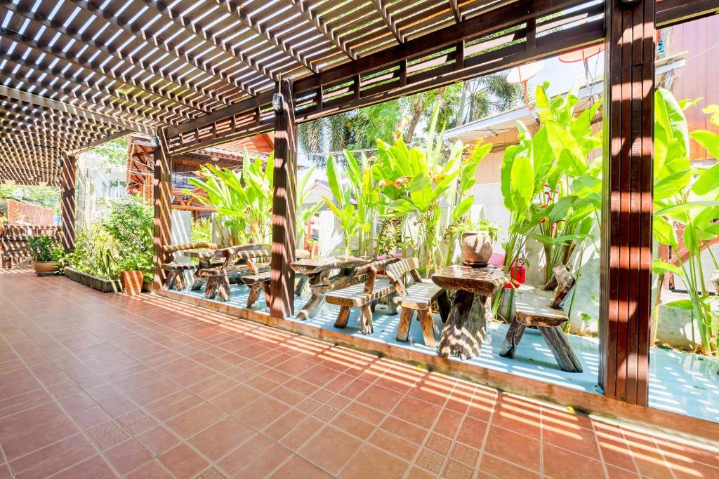 Facilities, TomPizza Resort in Ko Samet