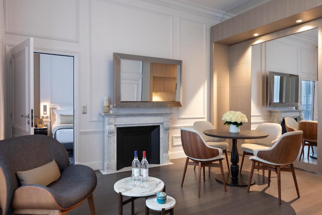 La Clef Champs-Élysées Paris by The Crest Collection - 2