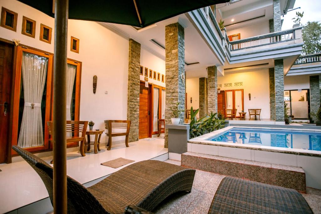 The Puncak Santhi Inn — Hotel in Bali