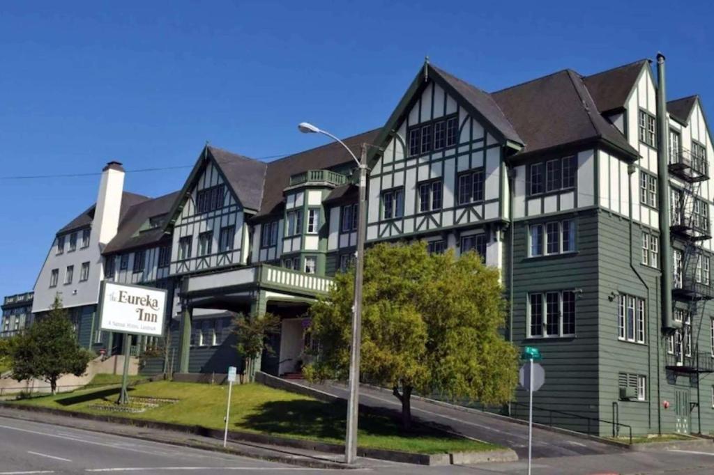 Eureka Inn, Trademark Collection by Wyndham photo