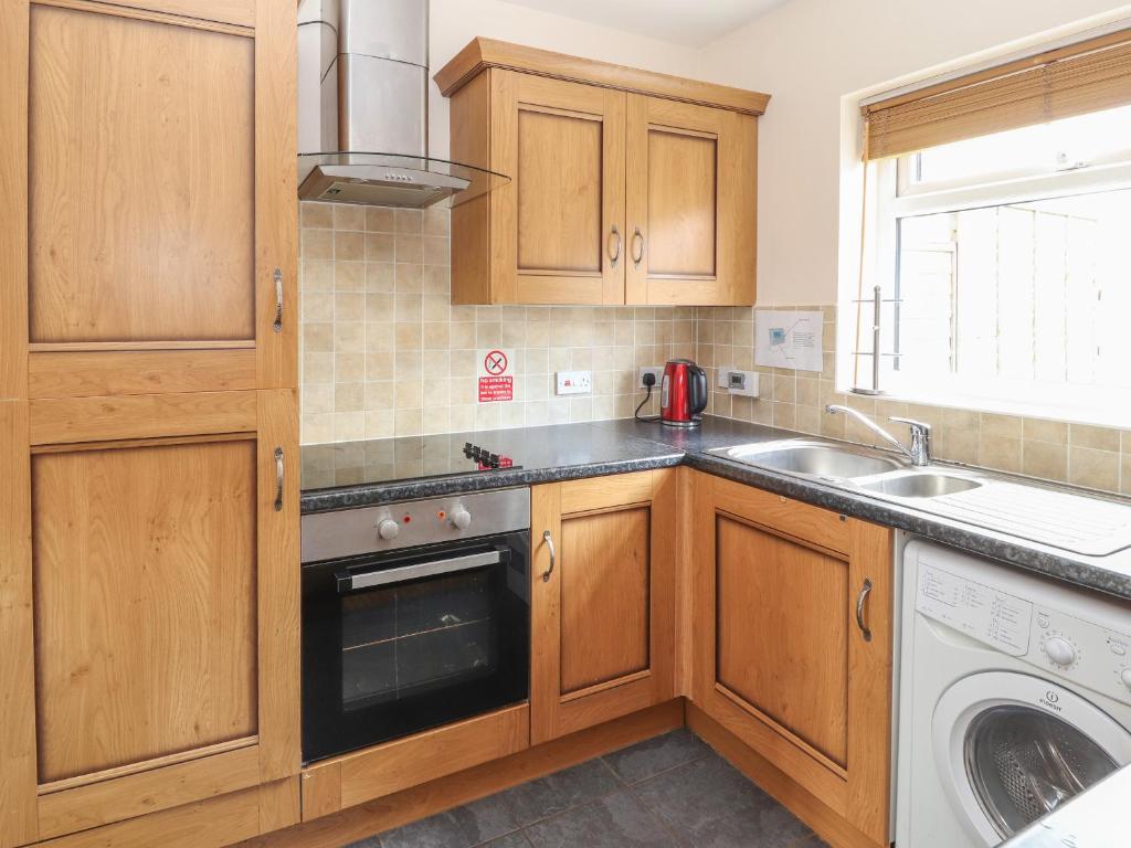 2 Organsdale Cottages photo 6