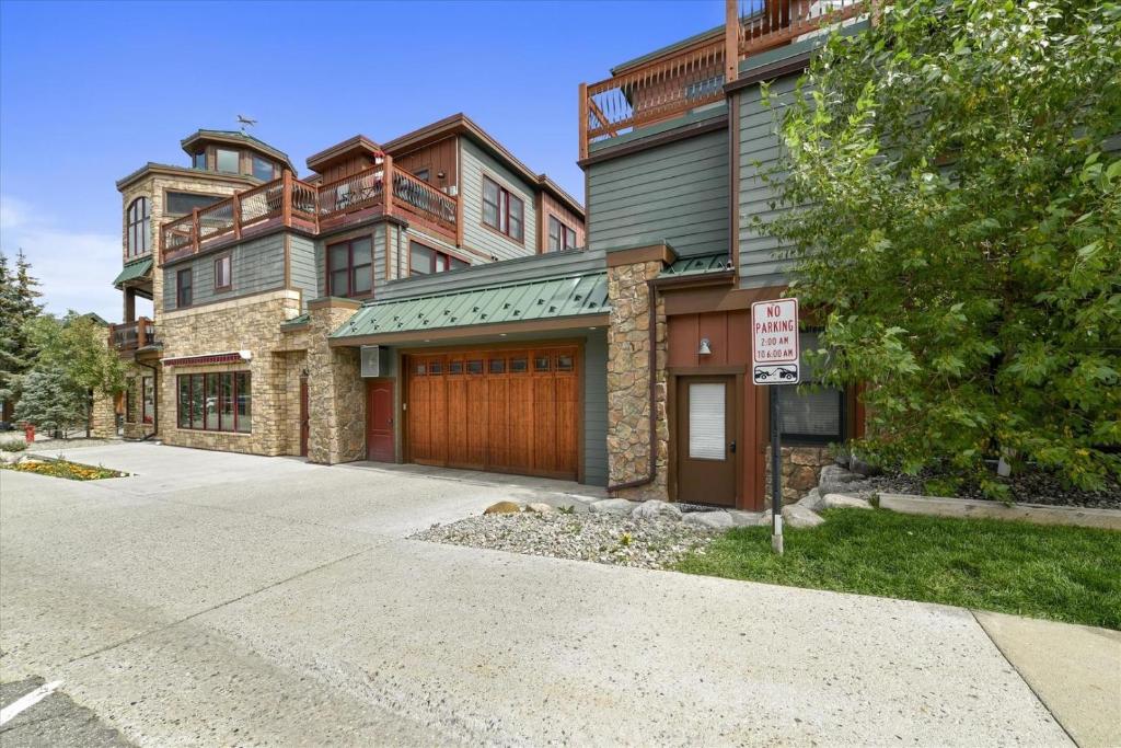 Apartments Off Main #4, Frisco